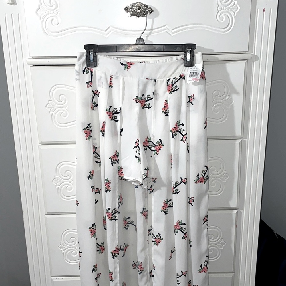 Women’s short/skirt